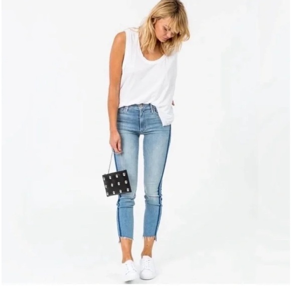 MOTHER Jeans Stunner Zip Ankle Step Fray Light Kitty Racer